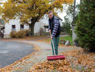 Hausmeister einstellen